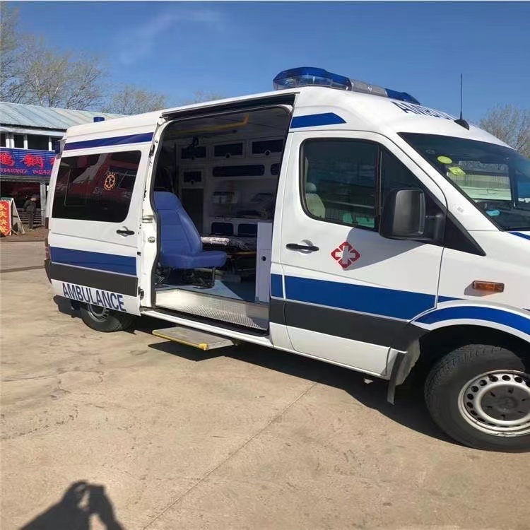 乌兰浩特私人长途救护车出租转院回家